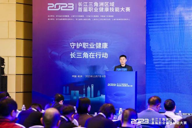 不仅顺利晋 不仅顺利晋